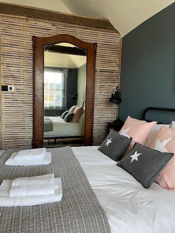 Fabulous Apartment Seconds From Beach By Whitstable-Holidays, Pudding Pan Exterior photo